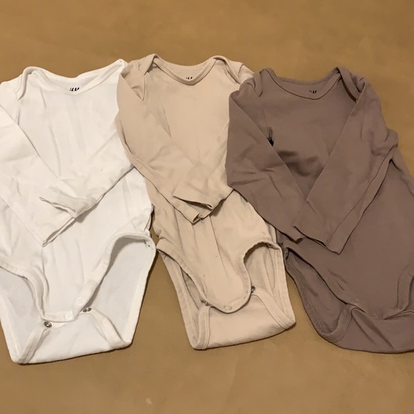 H&M baby onesies bodysuit 3-pack - Picture 4 of 4